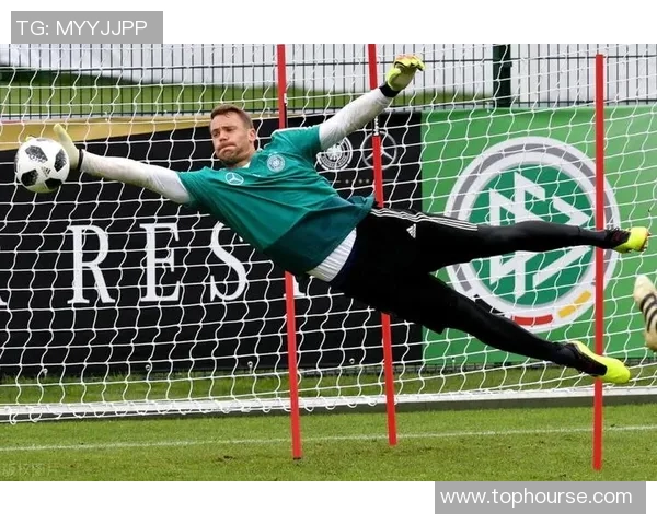 那不勒斯门将梅雷特训练意外受伤确诊跖骨骨折球队门将位置再受打击